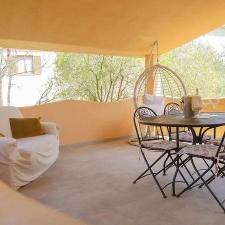 Elicriso - 5Min Spiaggia Budoni & Terrazzo Appartement Brunella