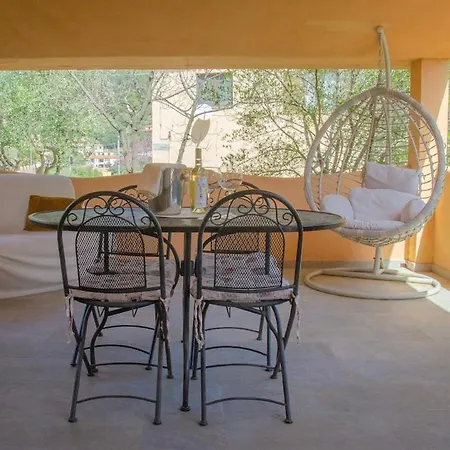 Oasi di Pace con Terrazzo - 5min Spiaggia Budoni * Brunella