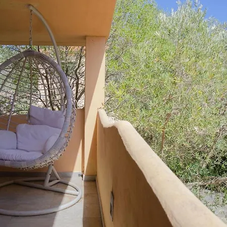 Oasi Di Pace Con Terrazzo - 5min Budoni شقة Brunella